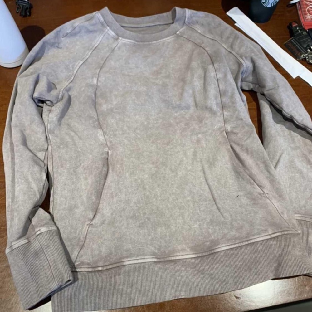 Lululemon Pullover